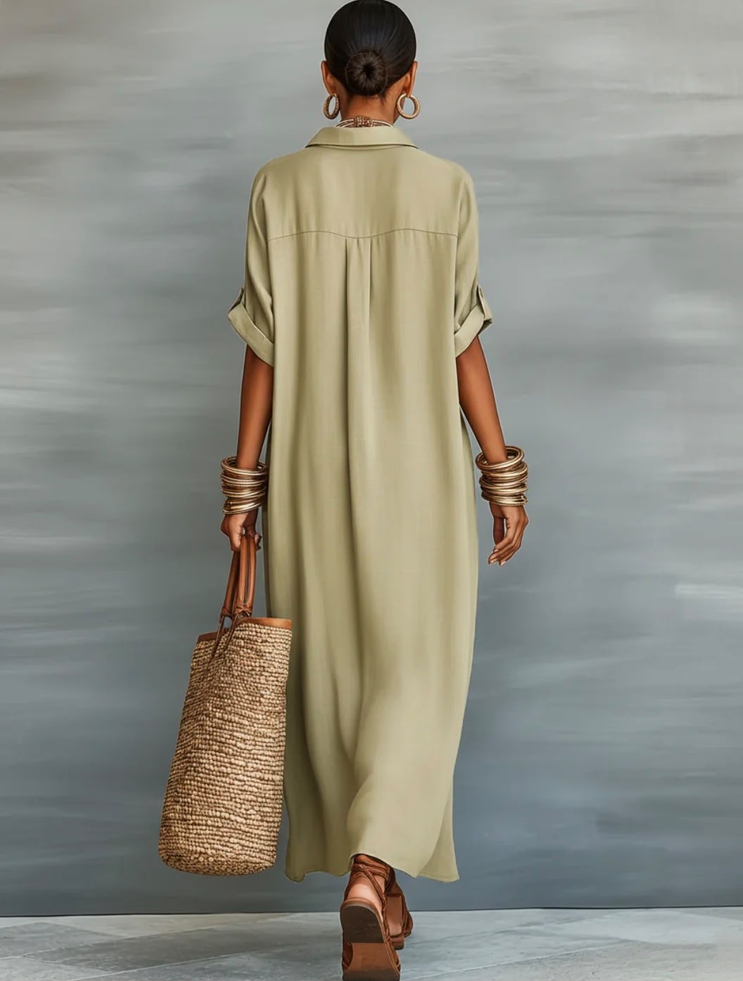 Mireia · Vestido largo oliva de líneas minimalistas