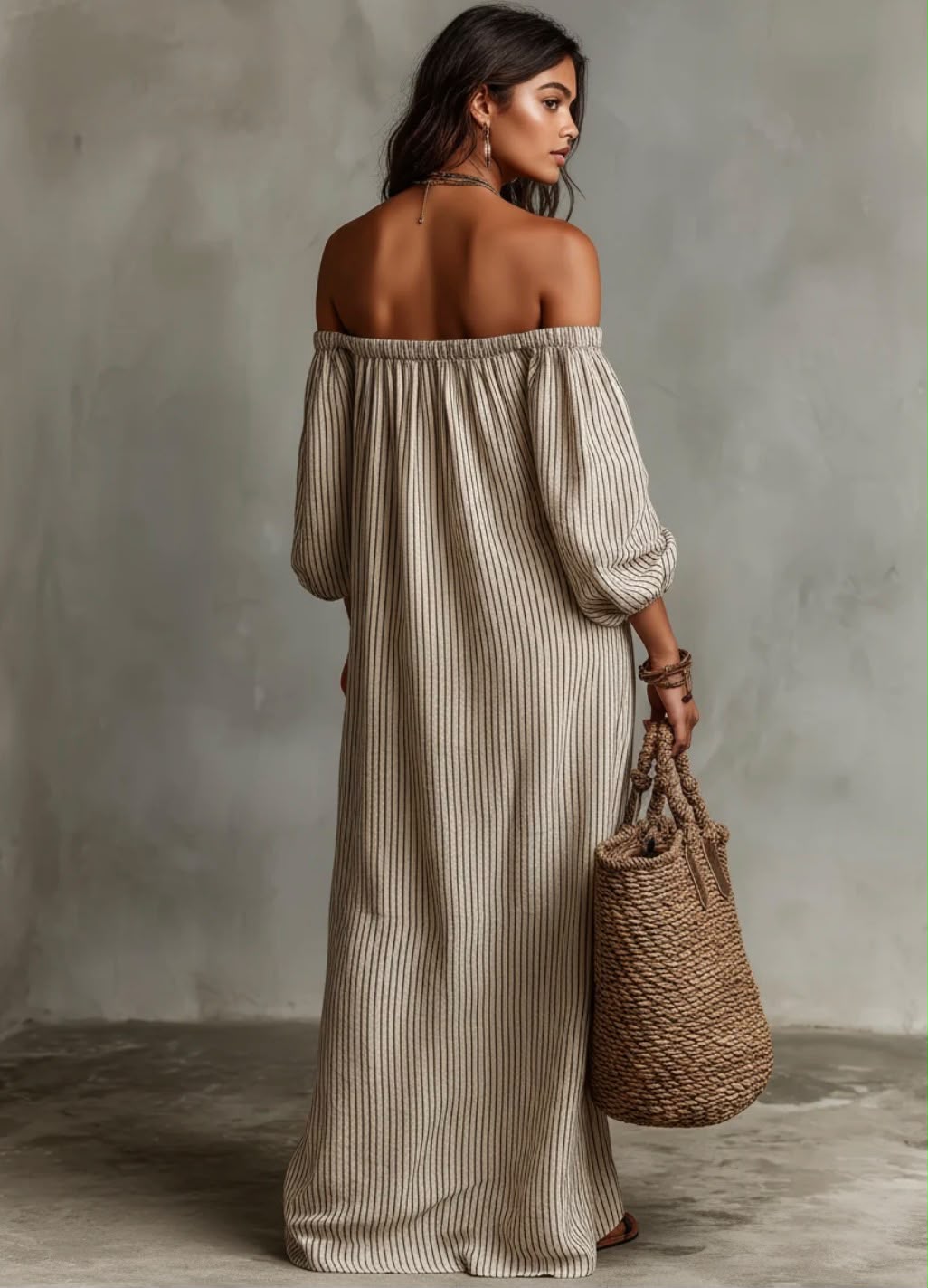 Carmen · Vestido largo con escote que deja los hombros al descubierto
